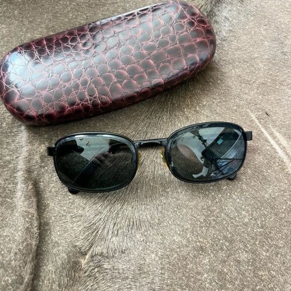 Giorgio Armani 1504 Vintage Made in Italy Sunglasses - Picture 2 of 10